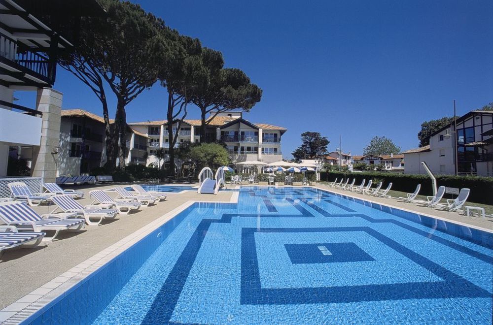 Hotel Ibaia - Piscine & Spa Андай Экстерьер фото